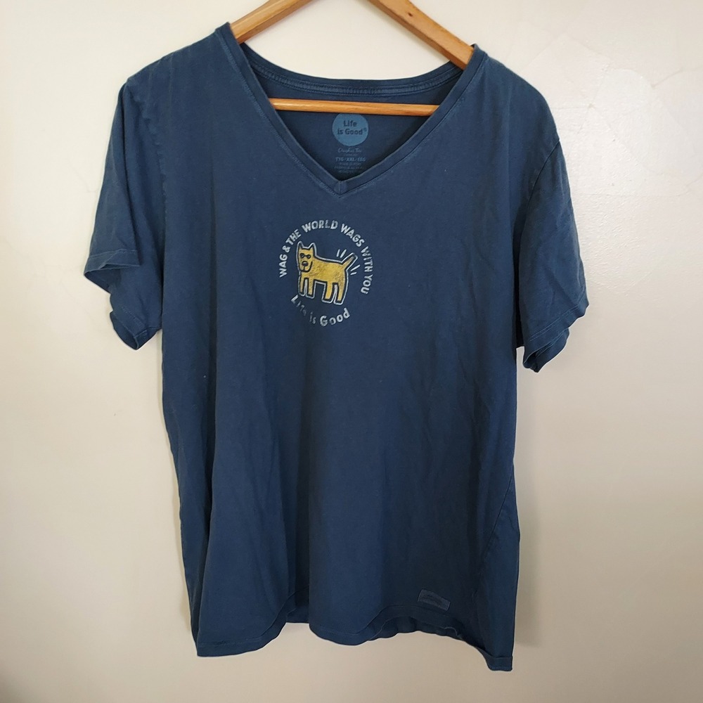 Life is Good XXL Blue Wag and the World Wags With You Dog V-Neck Tee